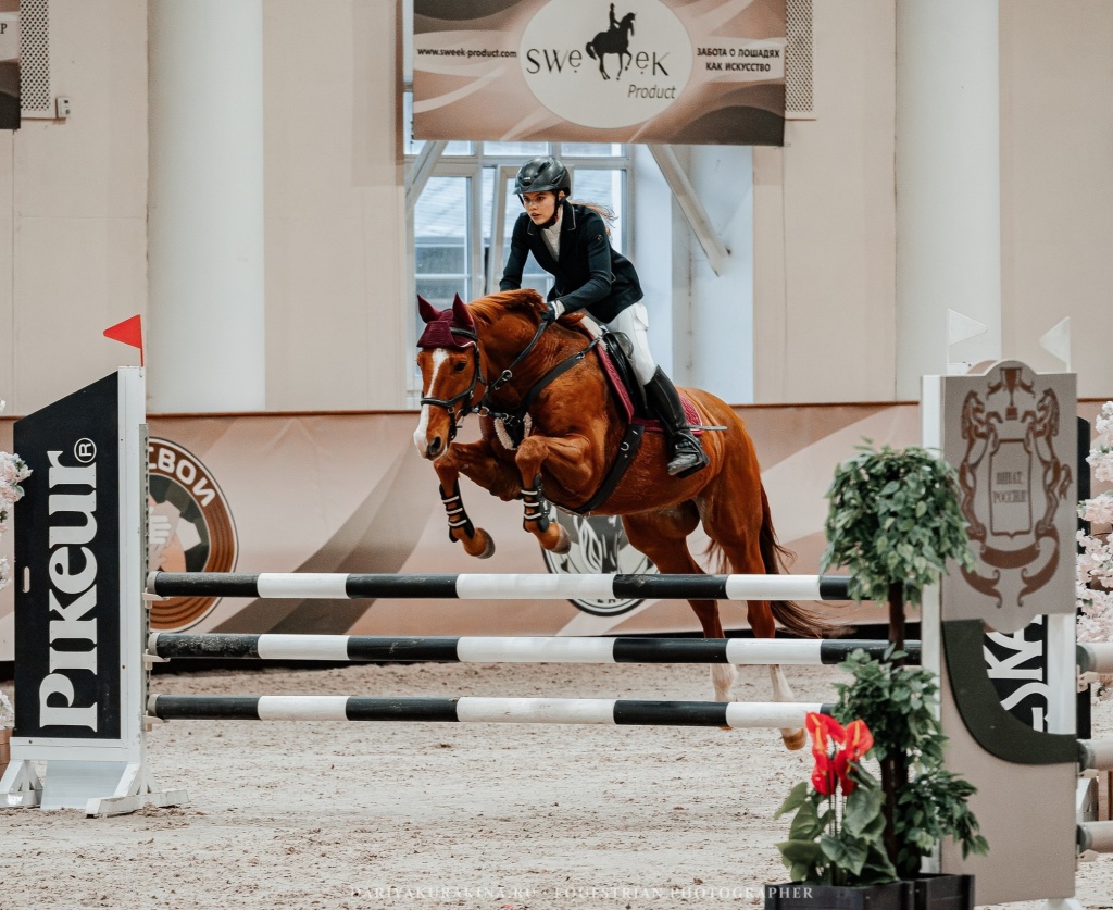 hmi0Qu1XczY.jpg hmi0Qu1XczY.jpg