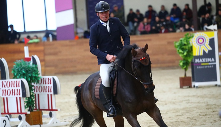 Конкуристы завершают год в Maxima Park!