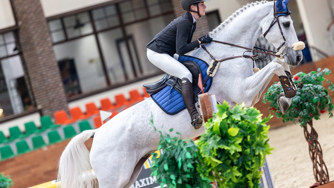 Завершился второй турнирный день по конкуру!