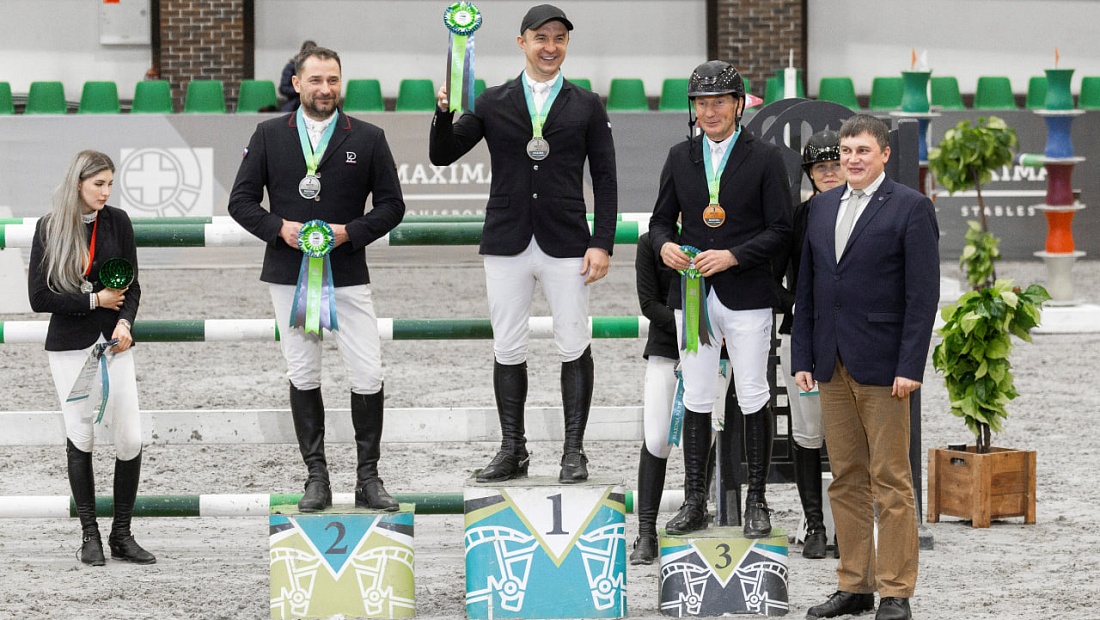 Третий день турнира по конкуру завершился в MAXIMA PARK!