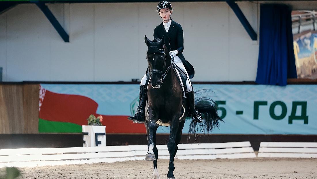 Успехи спортсменок MAXIMA STABLES на турнире по выездке в белорусской Ратомке
