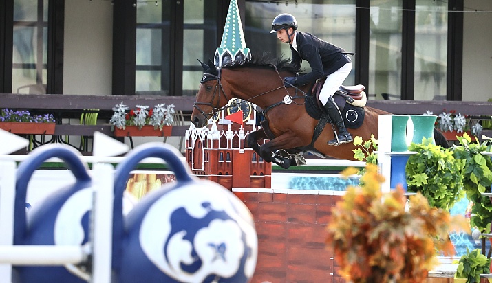 Кубок HORSE EXPERT и Малый Кубок ММЕ начались в MAXIMA PARK!