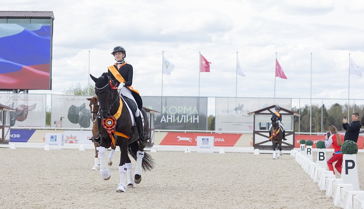 Всадники выездки откроют финальные выступления Кубка Победы по конному спорту 