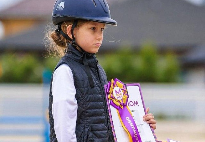 В ЛПХ "Кабицыно" прошел этап MINI MASTERS по конкуру