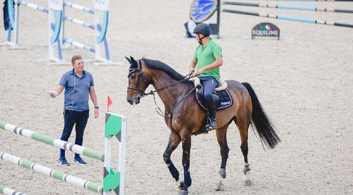Максима эквиспорт. Максима парк соревнования. Белецкий Сокольники. Максима Equisport маршрут препятствий.